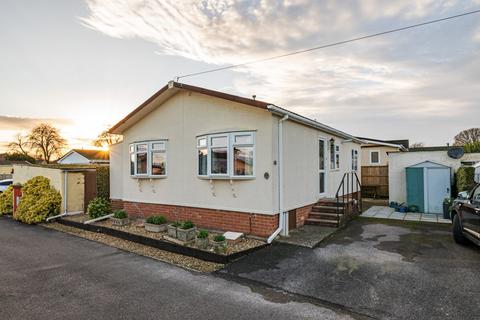 2 bedroom park home for sale, Woodcock Park, Warminster, BA12