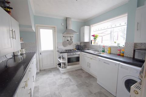 3 bedroom semi-detached house for sale, Barrowmead Drive, Lawrence Weston