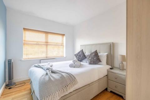 3 Southwold Spur, Slough, SL3 8XX