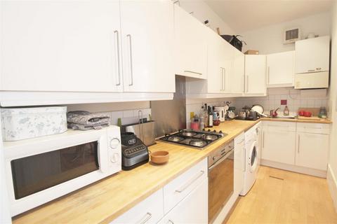 1 bedroom apartment to rent, Friars Stile Road, Richmond