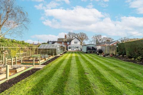 4 bedroom semi-detached house for sale, London Road, Shadingfield