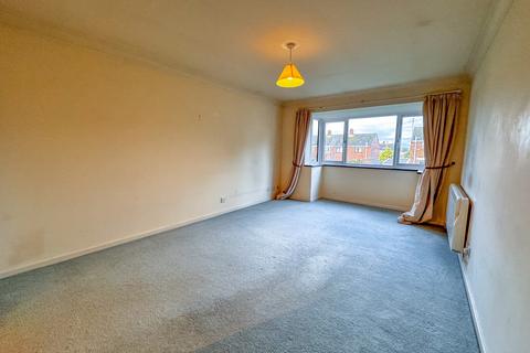 1 bedroom apartment for sale, Flat 8, Bryntirion Court, Cheveley Road, Newmarket, Suffolk