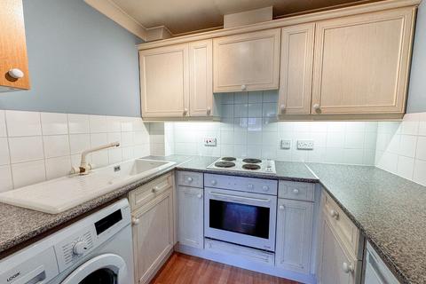 1 bedroom apartment for sale, Flat 8, Bryntirion Court, Cheveley Road, Newmarket, Suffolk