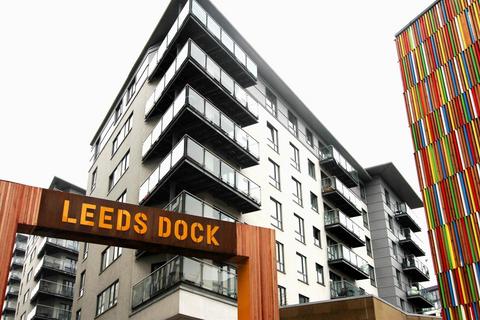 2 bedroom flat to rent, Crozier House, Leeds Dock