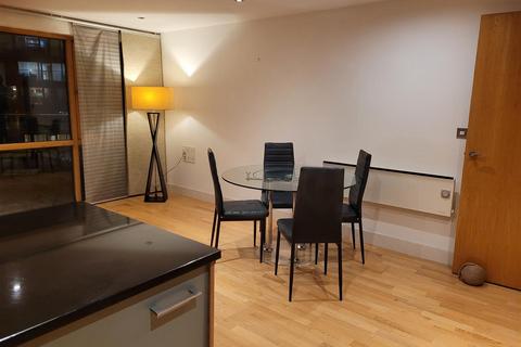 2 bedroom flat to rent, Crozier House, Leeds Dock