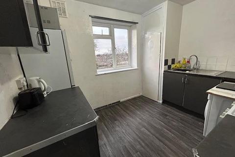 2 bedroom flat to rent, Hertford Road, Edmonton, N9