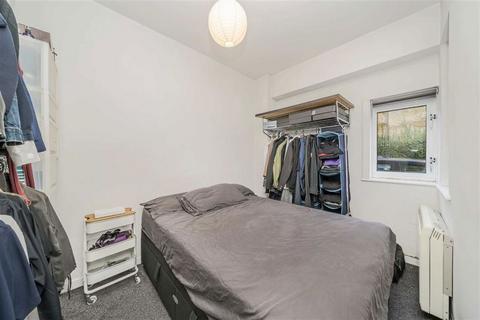 1 bedroom flat to rent, Newlands Quay, London E1W