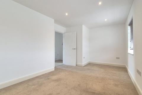 1 bedroom flat to rent, Maidenbower Avenue, Dunstable, LU6
