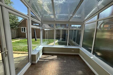 18 Smiths Close, Pewsey, SN9 5JT