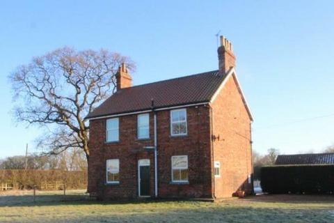 4 bedroom detached house to rent, York Road, Long Marston YO26