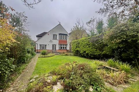 4 bedroom detached house to rent, Waxwell Lane, Pinner HA5