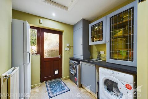 Glenhaven High Street, Campsall, Doncaster, DN6 9AF