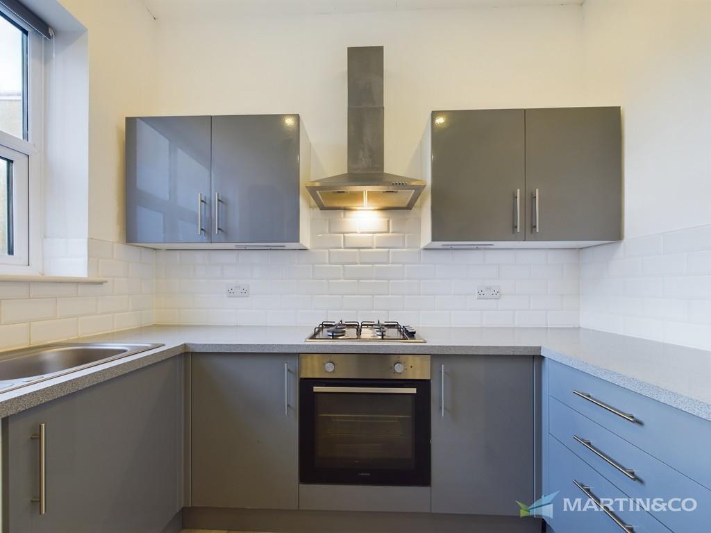 Kitchen (2)