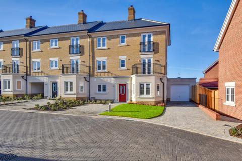 4 bedroom end of terrace house for sale, Woodlands Park, New Homes