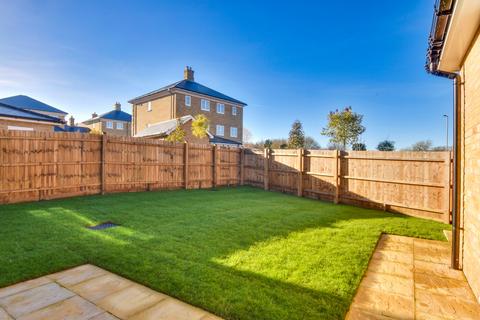 4 bedroom end of terrace house for sale, Woodlands Park, New Homes