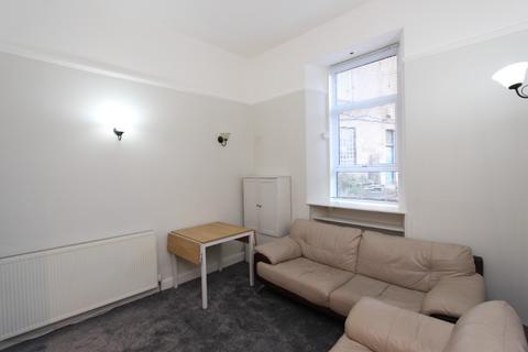 2 bedroom flat to rent, Largo Place, Leith, Edinburgh, EH6