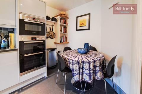 29 Harrington Walk, Lichfield, WS13 7UY