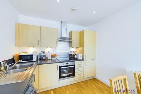 1 bedroom apartment for sale, Fox Lane North, Chertsey, Surrey, KT16