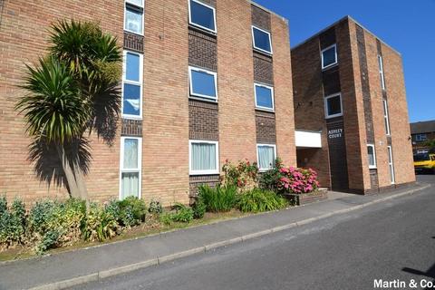 2 bedroom ground floor flat for sale, Knightsdale Road, Weymouth