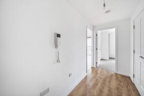 1 bedroom apartment to rent, Abbey Road Barking IG11