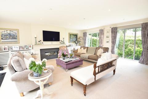 5 bedroom detached house for sale, Strait Lane, Huby, Leeds