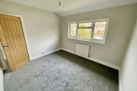 69 Kitchener Crescent, Poole, BH17 7HY