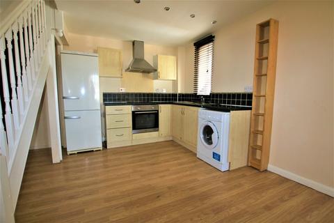 1 bedroom semi-detached house for sale, Colnbrook