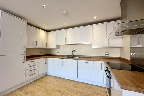 2 bedroom apartment to rent, Ashley Cross, Poole