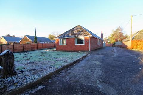 3 bedroom detached bungalow for sale, Newark Road , Bassingham