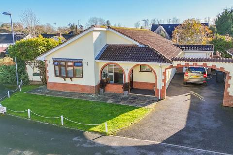 2 bedroom detached bungalow for sale, Martindale Avenue, WIMBORNE, BH21