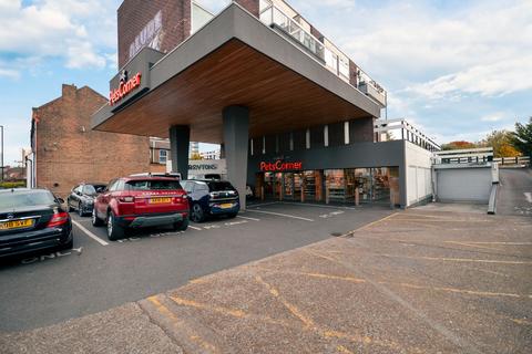 Warehouse to rent, Gunnersbury Lane, Acton W3 8ED