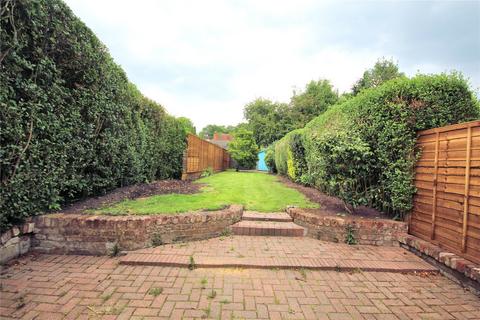 Laurel Cottage Fox Corner, Worplesdon, Guildford, GU3 3PP