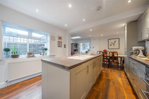 Laurel Cottage Fox Corner, Worplesdon, Guildford, GU3 3PP