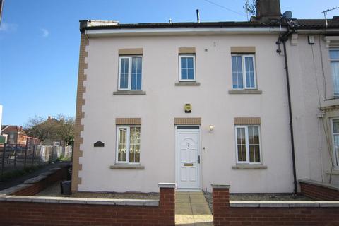 1 bedroom apartment to rent, Brook Street, Redfield. Bristol