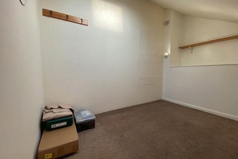 1 bedroom terraced house to rent, Kerridge Close, Cambridge CB1