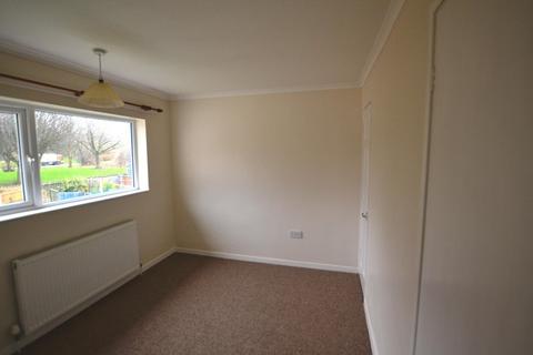 2 bedroom detached house to rent, Cotley Road, Leicester LE4