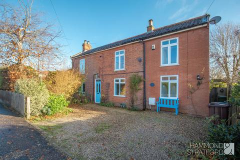 5 bedroom semi-detached house for sale, Mill Road, Hethersett