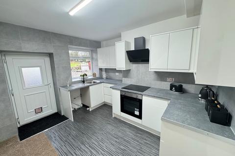 2 bedroom cottage for sale, Bolton Road, Blackburn