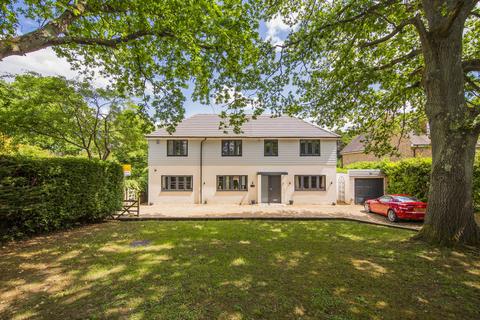 4 bedroom detached house for sale, Dornden Drive, Langton Green