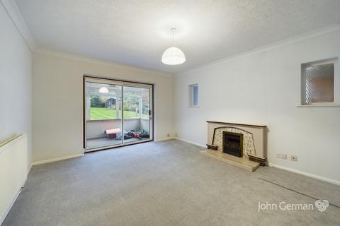 3 bedroom detached bungalow for sale, Castle Bank, Stafford