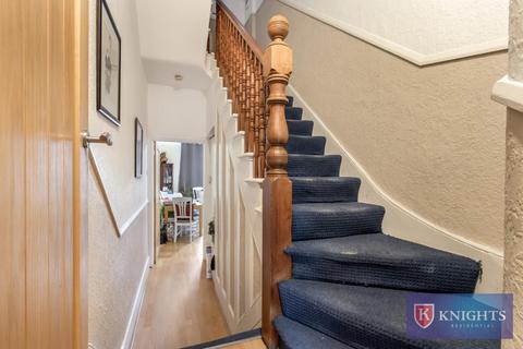 3 bedroom house for sale, Church Street, London, N9