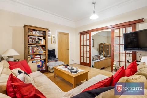 3 bedroom house for sale, Church Street, London, N9