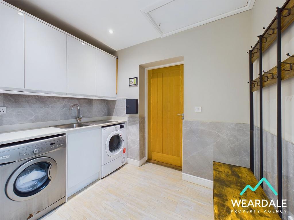 The Barns - Utility Room