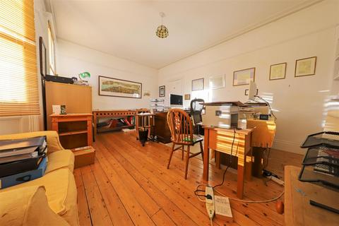 21 Addison Road, Hove, BN3 1TQ