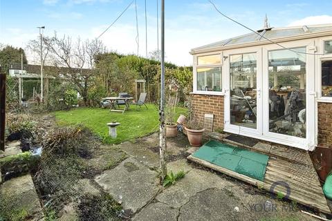 2 bedroom bungalow for sale, Westerhill Road, Maidstone ME17