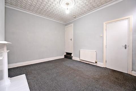 2 bedroom terraced house to rent, Glensdale Terrace, Leeds LS9