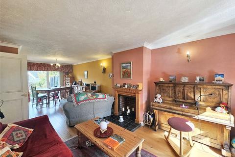 3 bedroom terraced house for sale, Poplar Way, West Sussex GU29