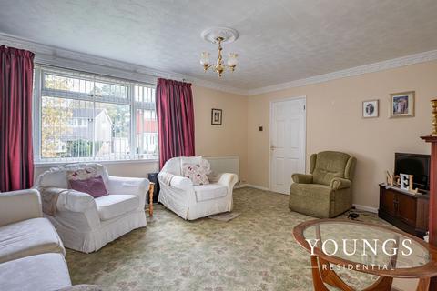 142 Falstones, Basildon, SS15 5DJ