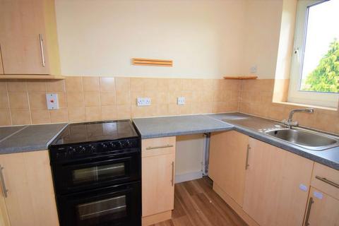 2 bedroom flat to rent, Barton Road, Hereford