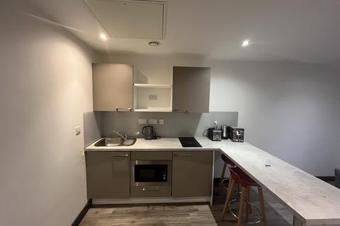 Studio to rent, Large Studio - Central Luton - Furnished - Spring Place - LU1 5FT